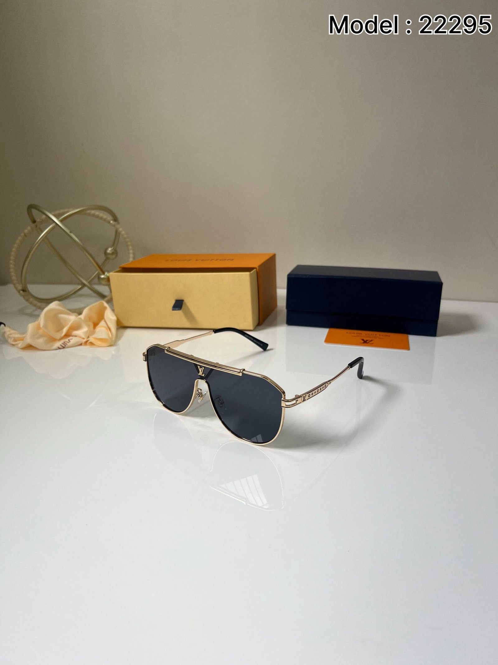 Louis Vuitton 22295 Black Gold Sunglasses – Luxury Designer Eyewear